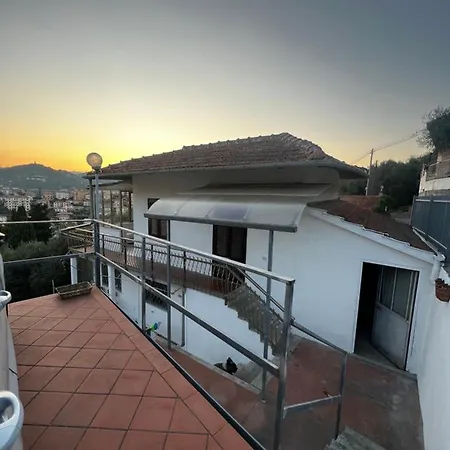Сasa de vacaciones Casa Indipendente Vista Mare Imperia