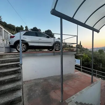 Casa Indipendente Vista Mare